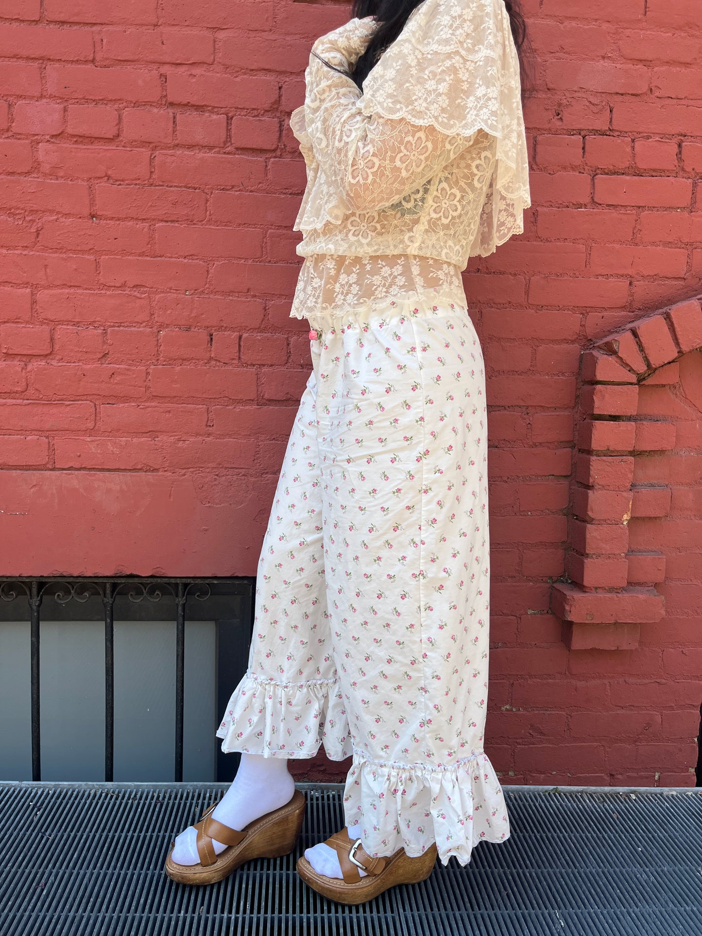 Dainty Floral Bloomer Pants