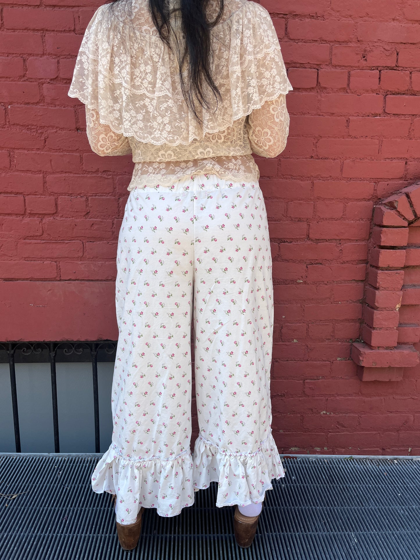 Dainty Floral Bloomer Pants