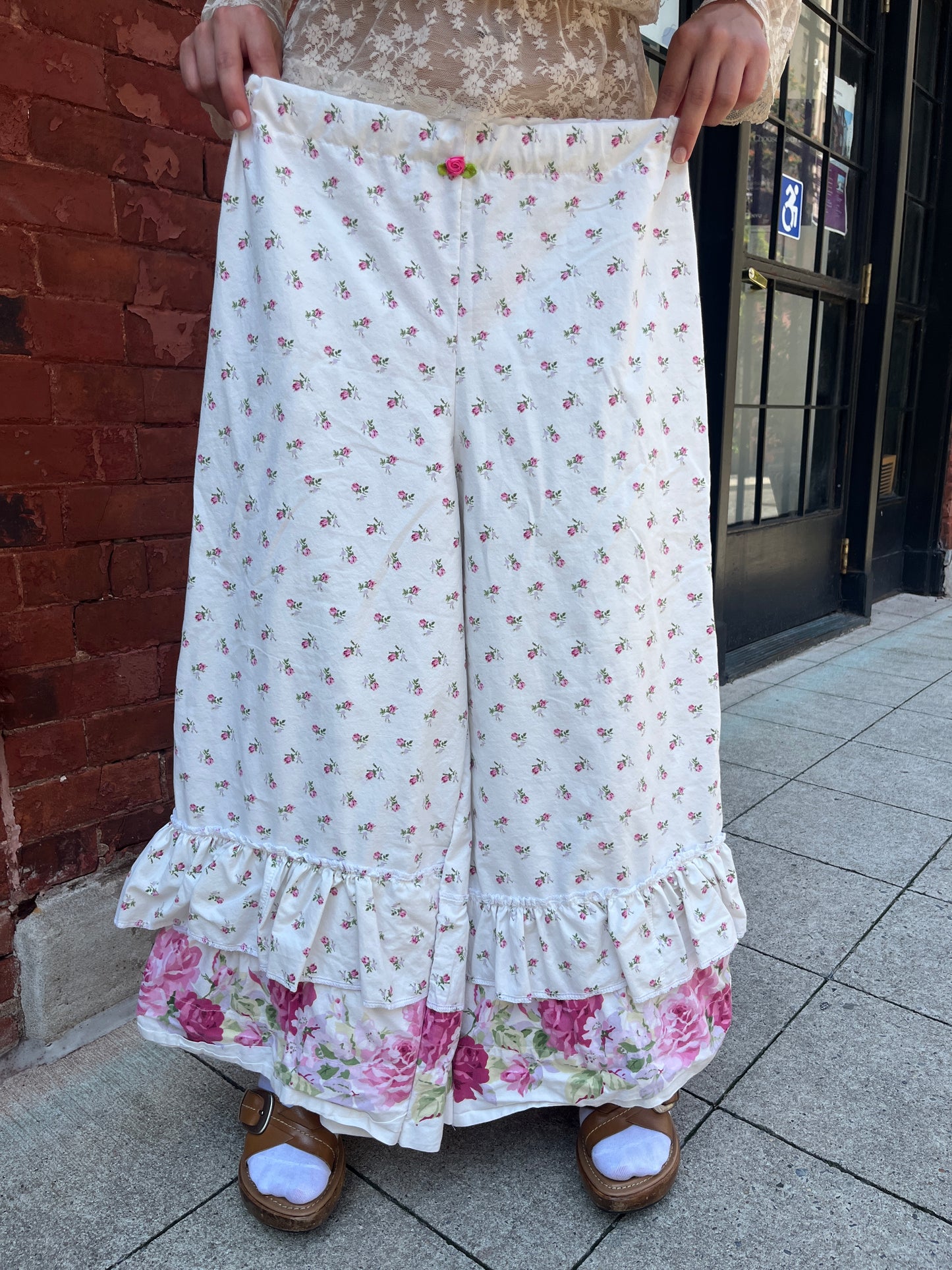 Dainty Floral Bloomer Pants