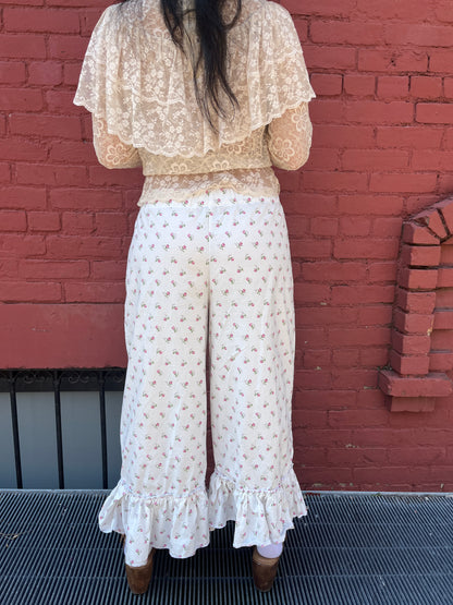 Dainty Floral Bloomer Pants